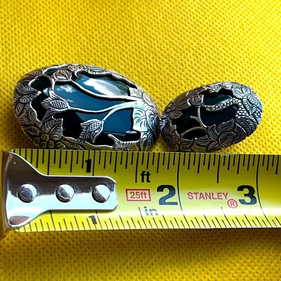 Vintage Antique Chrysoprase chased open work sterling silver pin earrings set